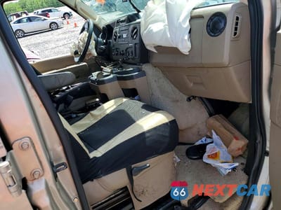 Zdjęcie 8 z 13 samochodu: 2013 FORD ECONOLINE E150 VAN VIN:1FTNE1EL1DDA88121 - miniatura