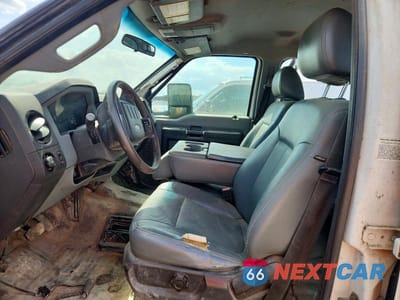 Zdjęcie 7 z 12 samochodu: 2015 FORD F350 SUPER DUTY FLATBED TRUCK VIN:1FD8W3HT5FEB54132 - miniatura