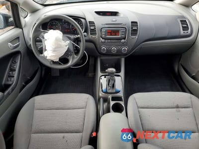 Zdjęcie 8 z 11 samochodu: 2017 KIA FORTE LX VIN:3KPFK4A75HE056896 - miniatura