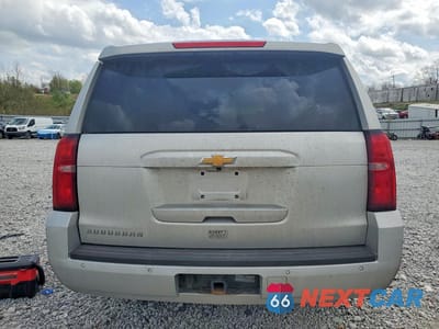 Zdjęcie 6 z 13 samochodu: 2018 CHEVROLET SUBURBAN K1500 LT VIN:1GNSKHKC5JR242893 - miniatura