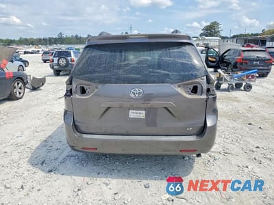 Zdjęcie 6 z 14 samochodu: 2015 TOYOTA SIENNA LE 8-PASSENGER VIN:5TDKK3DC8FS573131 - miniatura