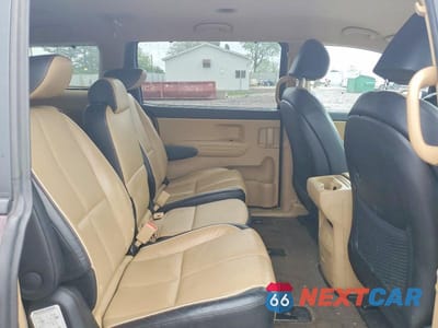 Zdjęcie 11 z 13 samochodu: 2017 KIA SEDONA LX VIN:KNDMB5C1XH6319105 - miniatura