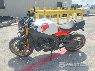 Trzecie zdjęcie samochodu z tyłu: 2024 YAMAHA MTM890 VIN:JYARN80E2RA001849 - miniatura