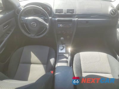 Zdjęcie 8 z 12 samochodu: 2006 MAZDA 3 I VIN:JM1BK32F561409166 - miniatura