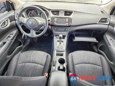 Zdjęcie 8 z 12 samochodu: 2017 NISSAN SENTRA SV VIN:3N1AB7AP4HL648073 - miniatura