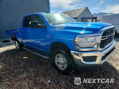 Czwarte zdjęcie samochodu z boku: 2021 RAM 2500 BIG HORN VIN:3C6UR5DL1MG522959 - miniatura
