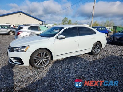 2017 VOLKSWAGEN PASSAT R-LINE 1VWDT7A3XHC003523 - główne zdjęcie licytacji z USA - miniatura