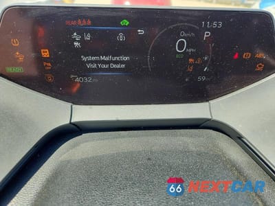 Zdjęcie 9 z 13 samochodu: 2025 TOYOTA PRIUS LE VIN:JTDACAAU2S3057479 - miniatura
