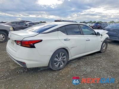 Trzecie zdjęcie samochodu z tyłu: 2019 NISSAN ALTIMA 2.5 S VIN:1N4BL4BV1KC218262 - miniatura