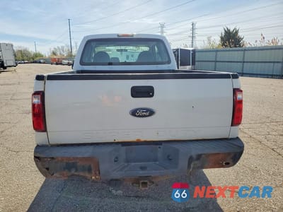 Zdjęcie 6 z 13 samochodu: 2008 FORD F250 SUPER DUTY VIN:1FTSX21518EE03056 - miniatura
