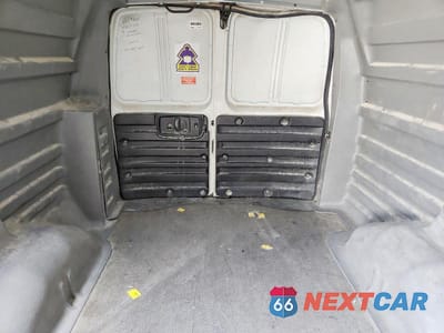 Zdjęcie 10 z 14 samochodu: 2017 CHEV EXPRESS G2500 VIN:1GCWGAF1XH1217198 - miniatura