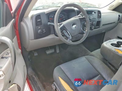 Zdjęcie 8 z 11 samochodu: 2012 CHEVROLET SILVERADO C1500 VIN:1GCNCPEX1CZ226141 - miniatura