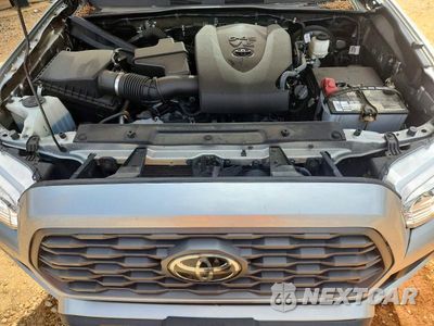 Zdjęcie 11 z 12 samochodu: 2022 TOYOTA TACOMA TRD OFF-ROAD VIN:3TMAZ5CN5NM174469 - miniatura