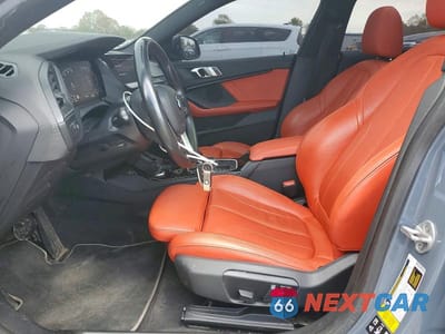 Zdjęcie 7 z 12 samochodu: 2023 BMW 228XI VIN:WBA73AK01P7M28067 - miniatura