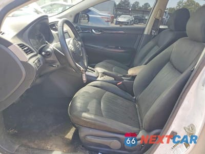 Zdjęcie 7 z 12 samochodu: 2019 NISSAN SENTRA SV VIN:3N1AB7AP8KY310668 - miniatura