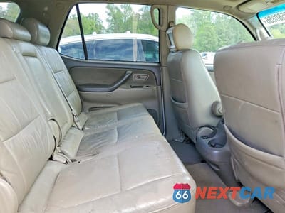 Zdjęcie 11 z 13 samochodu: 2005 TOYOTA SEQUOIA SR5 VIN:5TDZT34A75S255462 - miniatura