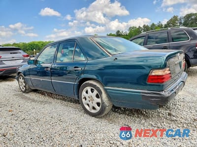 Drugie zdjęcie samochodu z przodu: 1995 MERCEDES-BENZ E 320 BASE VIN:WDBEA32E2SC167876 - miniatura