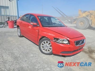 Czwarte zdjęcie samochodu z boku: 2008 VOLVO S40 2.4I VIN:YV1MS382982375964 - miniatura