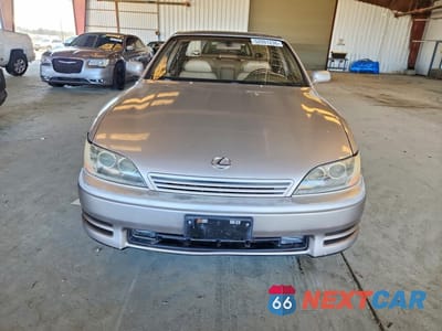 Piąte zdjęcie samochodu w środku: 1995 LEXUS ES 300 VIN:JT8GK13T5S0084841 - miniatura