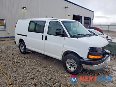 Czwarte zdjęcie samochodu z boku: 2017 GMC SAVANA G2500 VIN:1GTW7AFF3H1911162 - miniatura