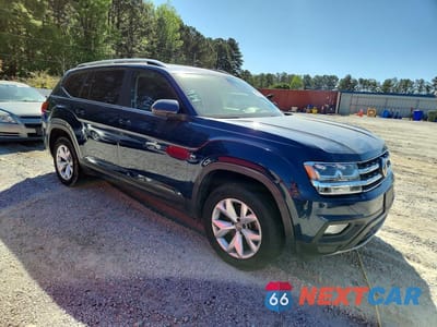Czwarte zdjęcie samochodu z boku: 2019 VOLKSWAGEN ATLAS SE VIN:1V2WR2CA4KC558627 - miniatura
