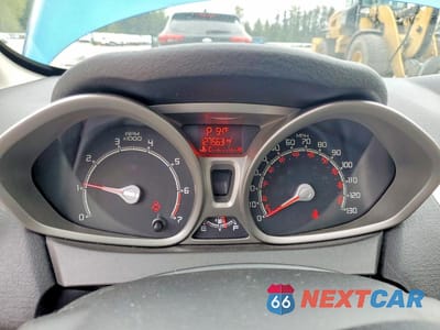 Zdjęcie 9 z 12 samochodu: 2013 FORD FIESTA SE VIN:3FADP4BJ1DM159533 - miniatura