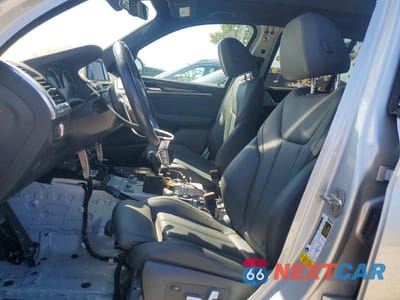Zdjęcie 7 z 14 samochodu: 2019 BMW X3 SDRIVE30I VIN:5UXTR7C50KLR51074 - miniatura