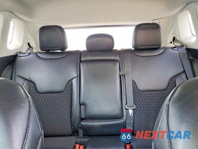 Zdjęcie 10 z 13 samochodu: 2021 JEEP COMPASS LATITUDE VIN:3C4NJDBB9MT509439 - miniatura