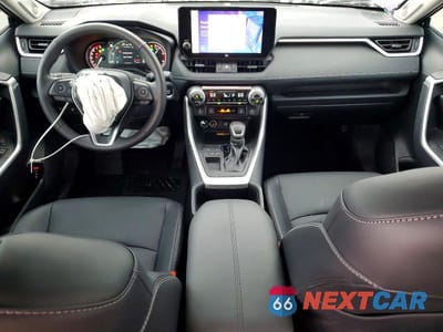 Zdjęcie 8 z 13 samochodu: 2024 TOYOTA RAV4 XLE PREMIUM VIN:2T3C1RFV1RW360534 - miniatura