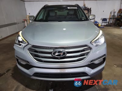 Piąte zdjęcie samochodu w środku: 2017 HYUNDAI SANTA FE SPORT 2.0T ULTIMATE VIN:5XYZWDLA5HG446152 - miniatura