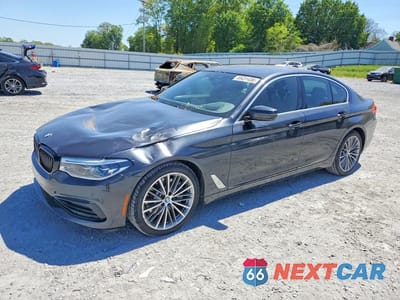 2019 BMW 540 I WBAJE5C56KWW06393 - główne zdjęcie licytacji z USA - miniatura