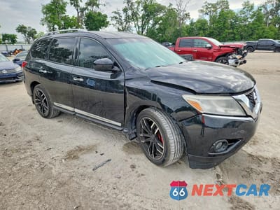 Czwarte zdjęcie samochodu z boku: 2015 NISSAN PATHFINDER SL VIN:5N1AR2MN2FC713996 - miniatura