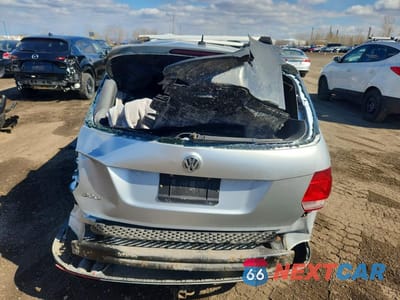 Zdjęcie 6 z 12 samochodu: 2014 VOLKSWAGEN GOLF TDI VIN:3VWPL7AJ1EM601117 - miniatura