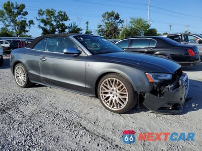 Czwarte zdjęcie samochodu z boku: 2015 AUDI S5 PREMIUM PLUS VIN:WAUCGAFH6FN004185 - miniatura