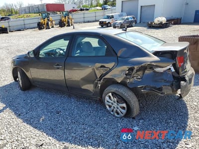 Drugie zdjęcie samochodu z przodu: 2011 KIA FORTE VIN:KNAFU4A22B5444411 - miniatura