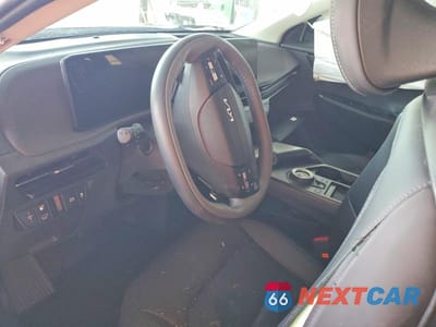 Zdjęcie 8 z 12 samochodu: 2025 KIA EV6 WIND VIN:5XYC34JA4SG011907 - miniatura