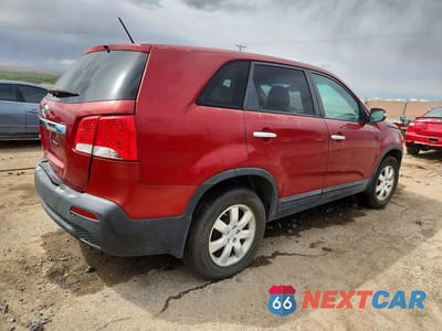 Trzecie zdjęcie samochodu z tyłu: 2011 KIA SORENTO LX VIN:5XYKT3A17BG074506 - miniatura