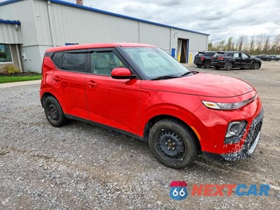Czwarte zdjęcie samochodu z boku: 2021 KIA SOUL LX VIN:KNDJ23AU0M7763005 - miniatura