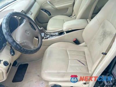 Zdjęcie 13 z 14 samochodu: 2005 MERCEDES-BENZ C 240 VIN:WDBRF61J45A656685 - miniatura