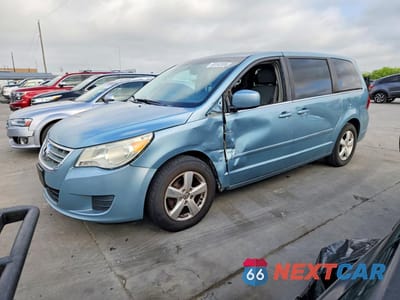2010 VOLKSWAGEN ROUTAN SE 2V4RW3D15AR262913 - główne zdjęcie licytacji z USA - miniatura