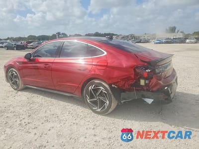 Drugie zdjęcie samochodu z przodu: 2024 HYUNDAI SONATA SEL VIN:KMHL14JAXRA360467 - miniatura