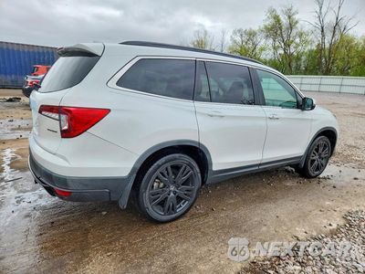 Trzecie zdjęcie samochodu z tyłu: 2021 HONDA PILOT SE VIN:5FNYF5H2XMB017870 - miniatura