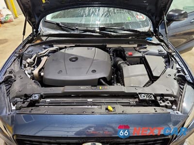 Zdjęcie 11 z 12 samochodu: 2021 VOLVO S60 T5 MOMENTUM VIN:7JR102TZ0MG118297 - miniatura