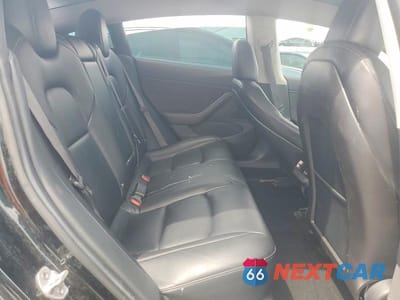 Zdjęcie 10 z 12 samochodu: 2018 TESLA MODEL 3 VIN:5YJ3E1EB0JF068073 - miniatura