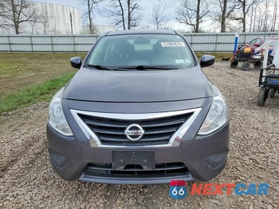 Piąte zdjęcie samochodu w środku: 2015 NISSAN VERSA 1.6 SV VIN:3N1CN7AP8FL889969 - miniatura