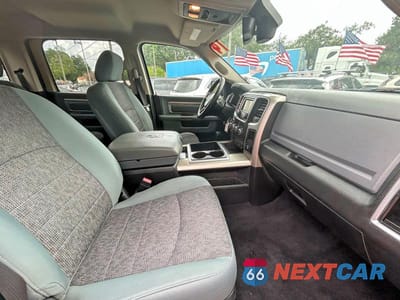 Piąte zdjęcie samochodu w środku: 2014 RAM 1500 SLT VIN:1C6RR7LT0ES470446 - miniatura