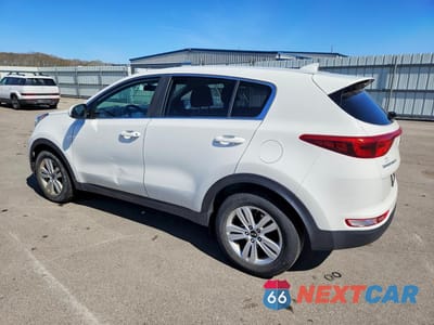 Drugie zdjęcie samochodu z przodu: 2018 KIA SPORTAGE LX VIN:KNDPM3AC6J7445171 - miniatura