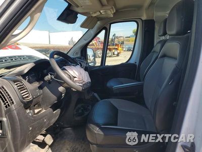 Zdjęcie 7 z 13 samochodu: 2023 RAM PROMASTER 3500 UTILITY / SERVICE VAN VIN:3C6MRVHG4PE556908 - miniatura