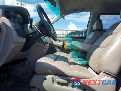 Zdjęcie 7 z 13 samochodu: 2001 HONDA ODYSSEY EX VIN:2HKRL18601H549036 - miniatura