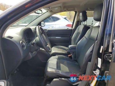 Zdjęcie 7 z 12 samochodu: 2014 JEEP COMPASS LATITUDE VIN:1C4NJDEB7ED730802 - miniatura